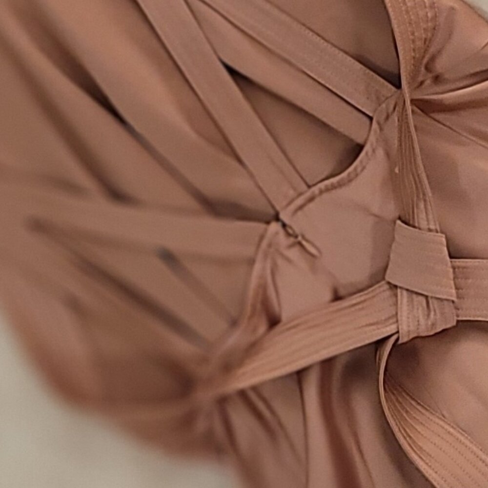 🌹NWOT🌹Stunning Reiss Rita Halter Midi Dress - Picture 9 of 10